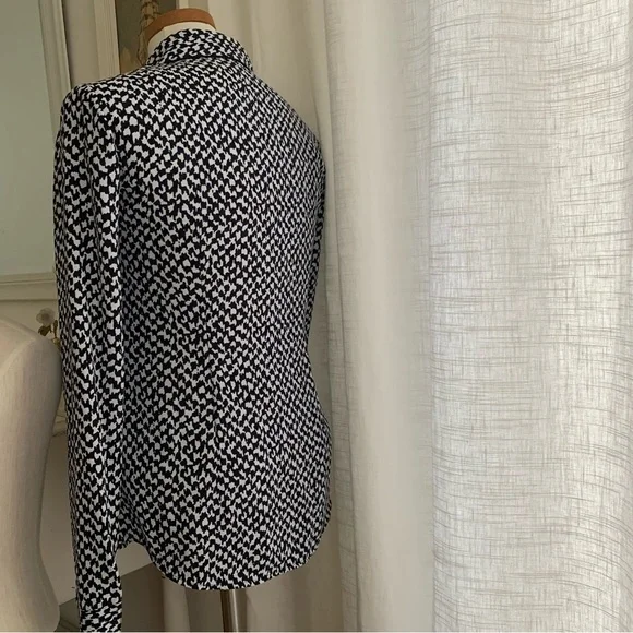 Theory Black White Houndstooth Button Down Blouse - Picture 4 of 7